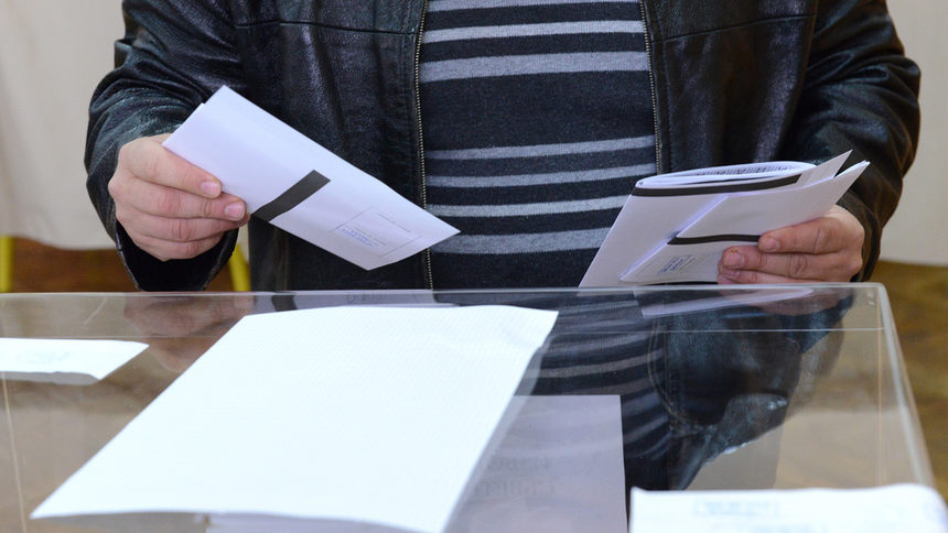 Флашмоб срещу новите изборни правила организират българи в Белгия