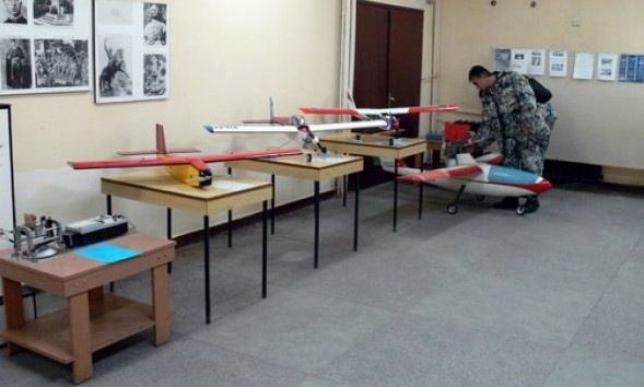 Висшето училище за военни пилоти в Долна Митрополия може да се възстанови най-рано през 2018 година
