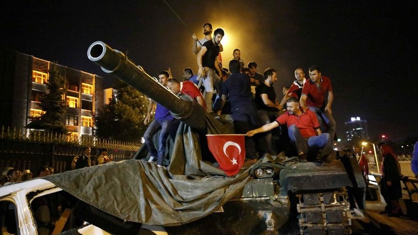 Турска детска градина постави пиеса за неуспелия преврат