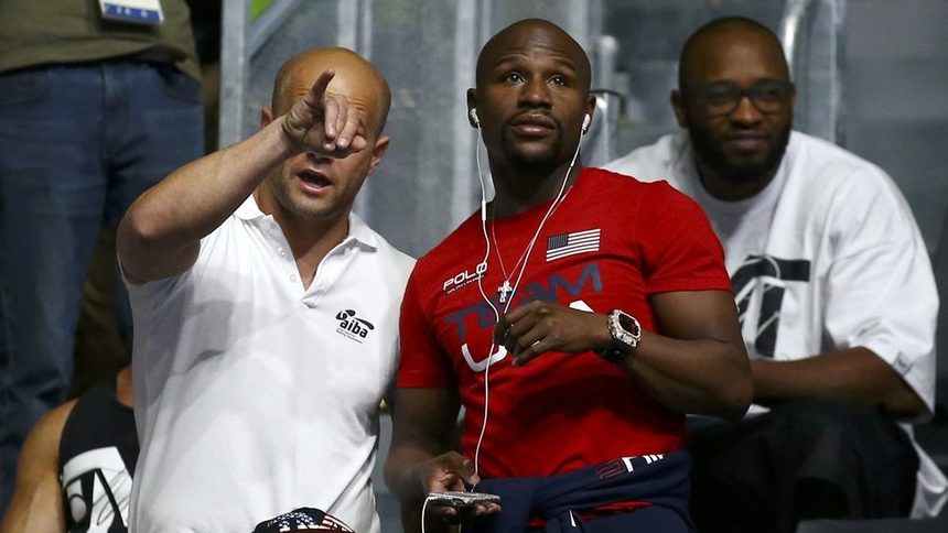 Флойд Мейуедър пристигна в Рио, за да гледа боксови мачове