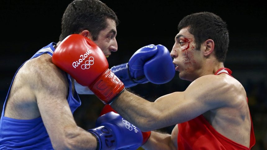 Боксът донесе още два от от общо четирите златни медала, с които Узбекистан завърши игрите
