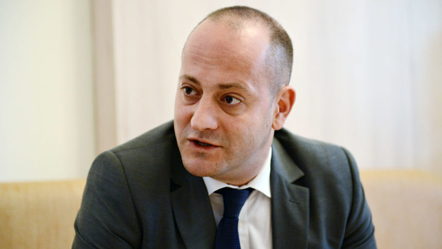 Радан Кънев: "ДСБ ми е виновно" звучи фалшиво като дебат Цачева-Радев