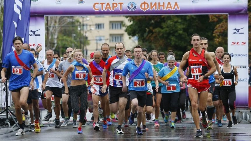 Team Compressport спечели щафетния маратон в София
