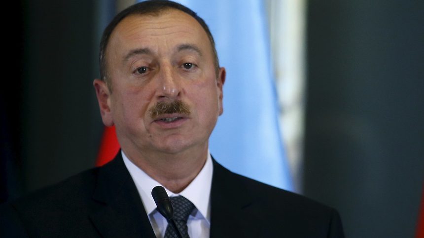 В Азербайджан гласуват на референдум за рязко увеличаване правата на президента