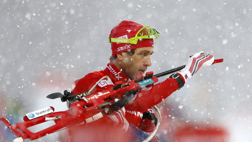 Оле Ейнар Бьорндален изведе норвежкия тим до победата