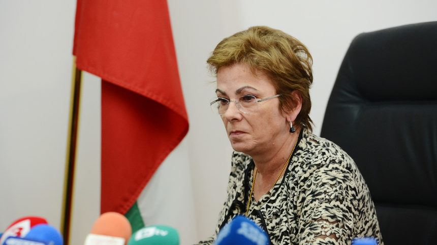 Юлия Ненкова съобщи, че глобите ще са различни за отделните компании.