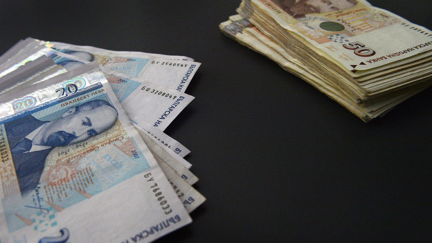 Банкнотата от 20 лв. продължава да е най-фалшифицирана
