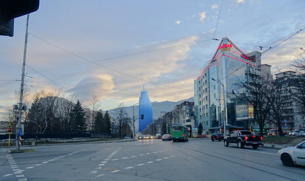 Силует откъм кръстовището на "Черни връх" и "Никола Вапцаров"Снимката е предоставена на "Градът.бг" от арх. Мая Йовчева.