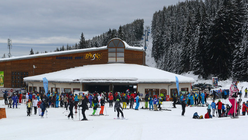 Ски пистата "Бъндеришка поляна" в Банско е едно от най-предпочитаните места за зимен туризъм в България