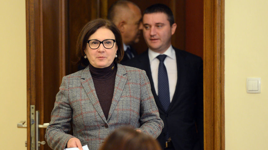 Министърът на вътрешните работи в оставка Румяна Бъчварова
