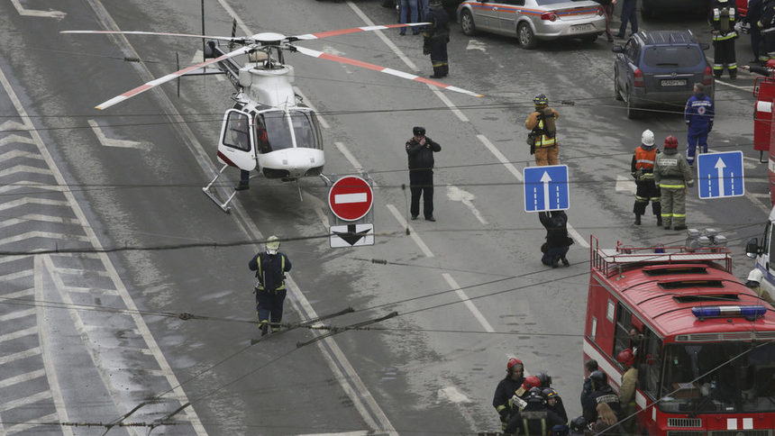 Терористично нападение в метрото в Санкт Петербург уби поне десет души (обобщение до 19:15)