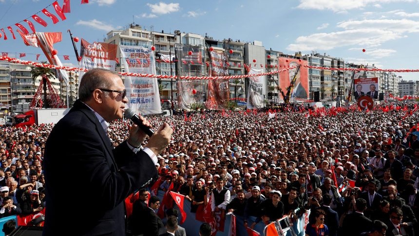 Критици на Ердоган в Европа се оплакват от "лов на вещици"