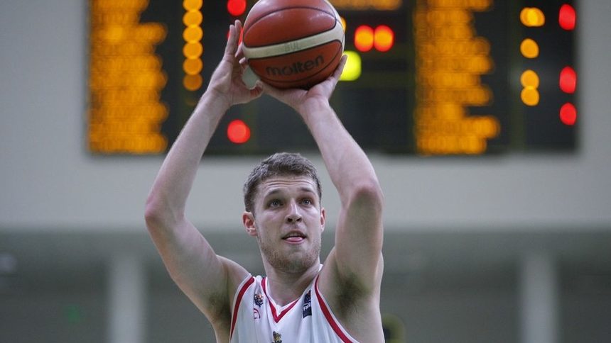 Везенков има шанс да играе в НБА, смята Георги Глушков