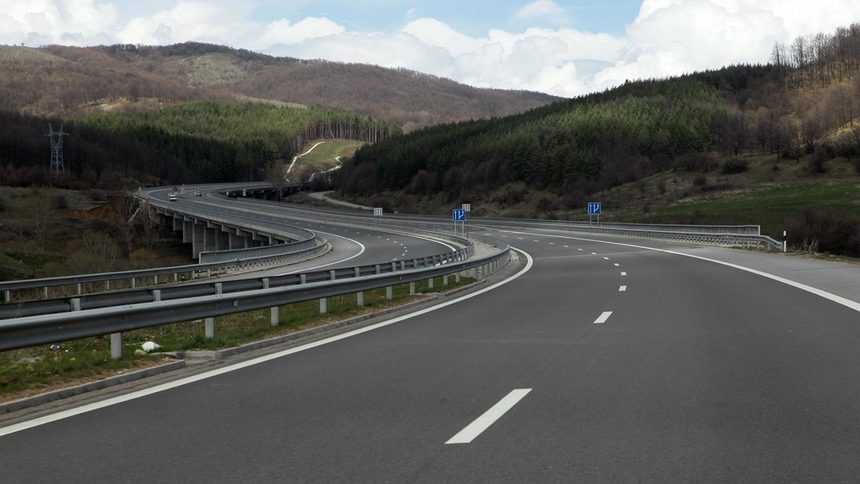 Държавната фирма "Автомагистрали" ще поддържа магистралите "Люлин" и "Струма"