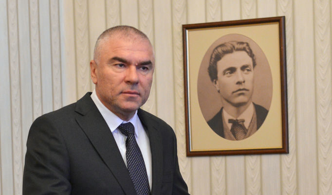 Цацаров поиска имунитета на трима депутати от "Воля", сред които и Марешки