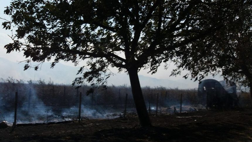 Движението по част от Подбалканския път е спряно заради пожар (допълнена)