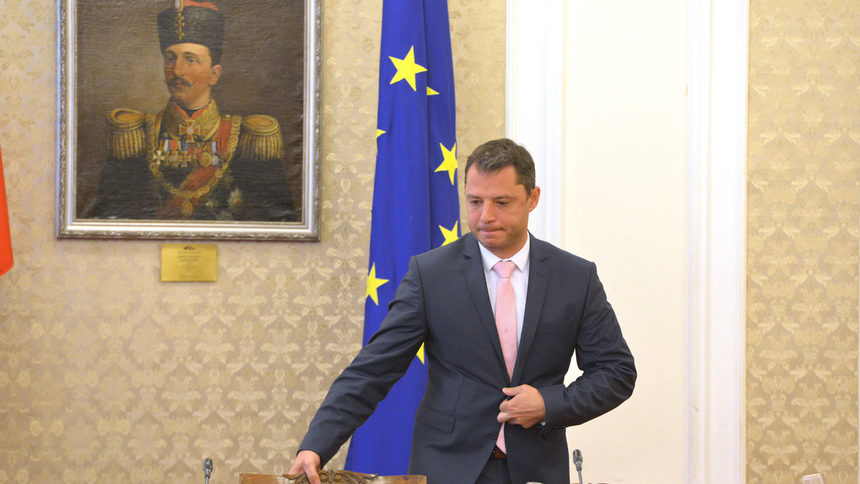 Делян Добрев остава депутат и областен координатор на ГЕРБ.