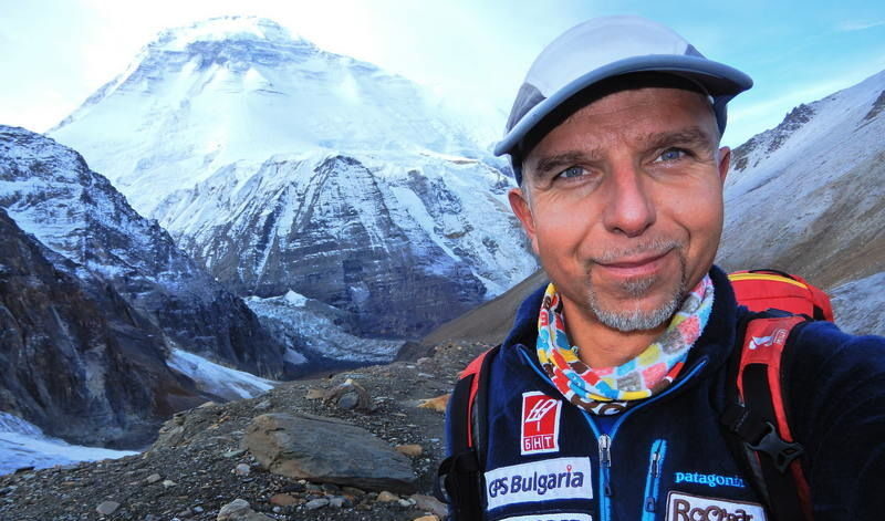 Няма връзка с алпиниста Боян Петров при опита му за изкачване на Шиша Пангма (обновена)