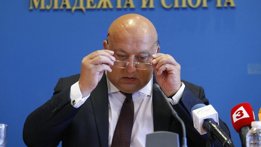 Кралев: Ясно е къде са феновете на ЦСКА, но има законови процедури
