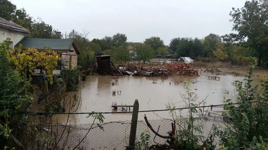 Над една трета от язовирите в община Камено са в критично състояние