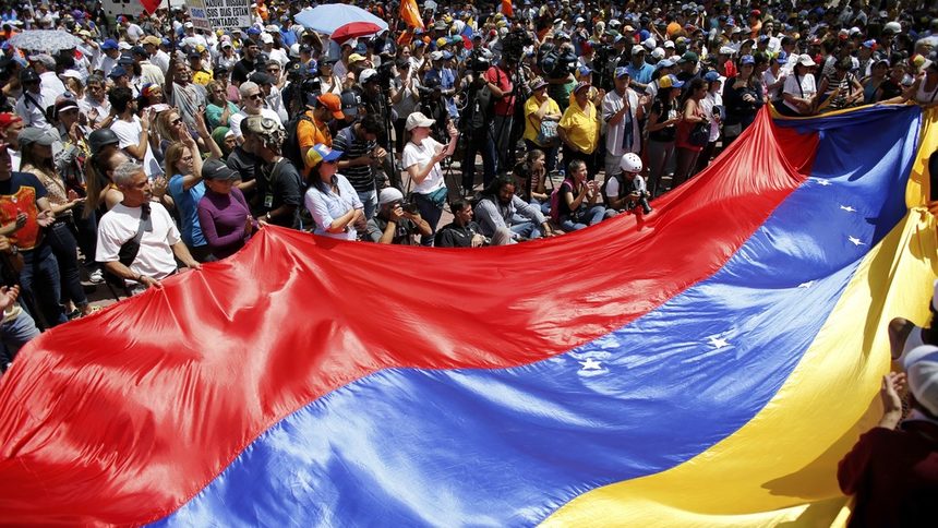 Опозицията във Венецуела получава наградата "Сахаров"