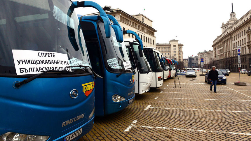 ГЕРБ иска да събере всички превозвачи в единна автомобилна камара