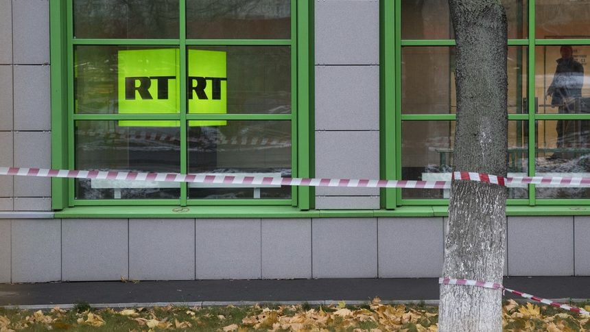 Руският Сенат прие закона, позволяващ медии да бъдат регистрирани като чуждестранни агенти