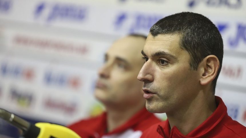 Преодоляхме битовите проблеми и вече мислим за волейбол, заяви треньорът на ЦСКА