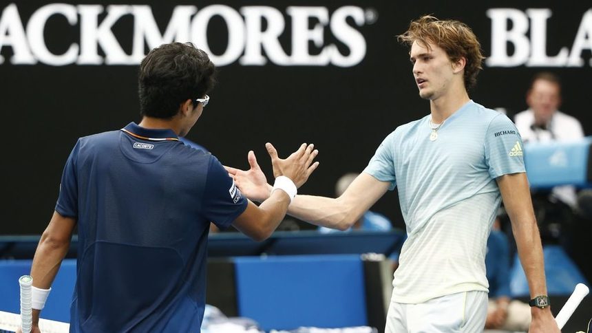 Зверев напусна Australian Open след петсетова драма с Хьон Чун