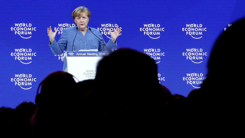 Изолацията не е решение, каза Меркел преди пристигането на Тръмп в Давос