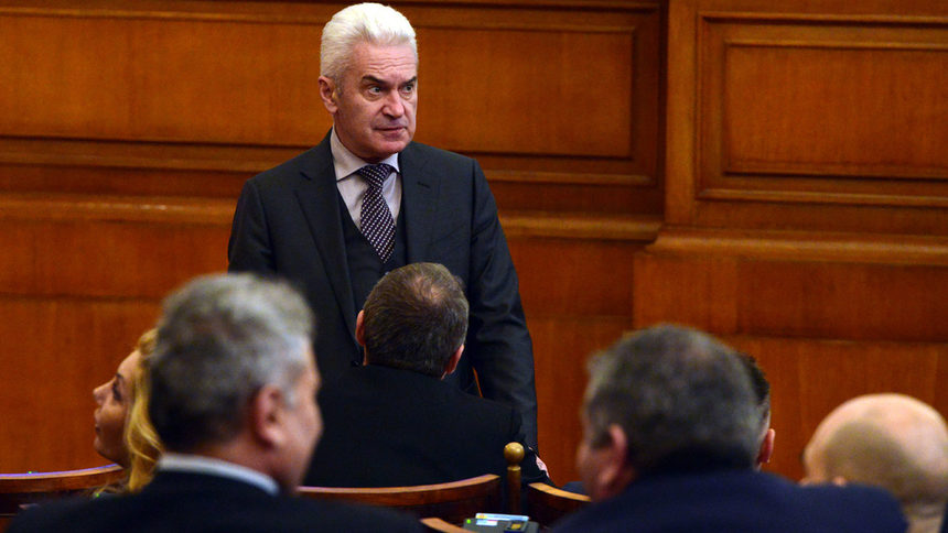 Делян Добрев се извинил на Сидеров и "Атака"