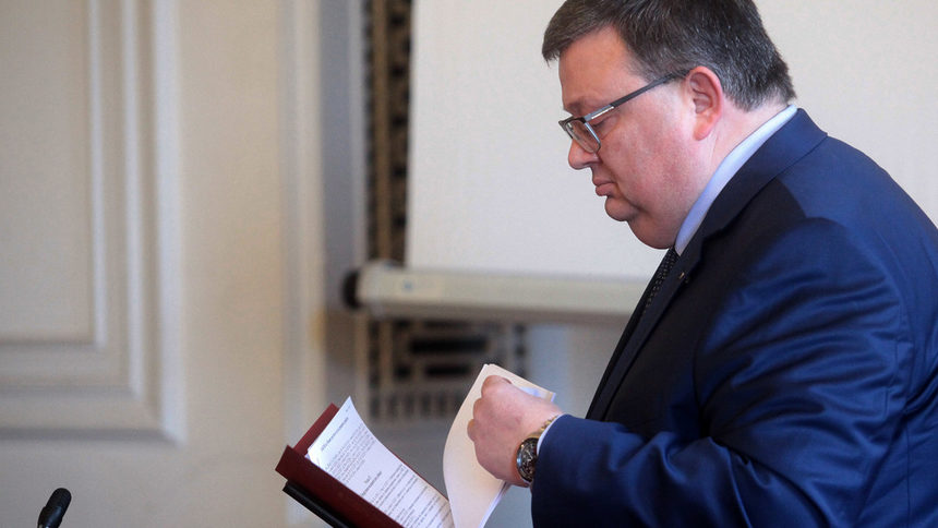 Прокуратурата няма да се занимава със сделката за ЧЕЗ