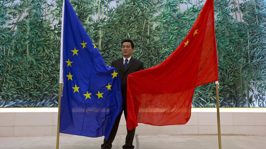 Китай инвестира в разцеплението на Европа