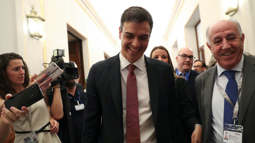 Баски и каталунци помогнаха на новия испански премиер, но са скептични към него