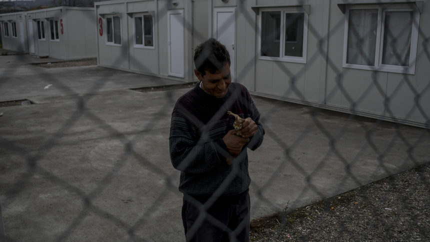 В регистрационно-приемателния център за бежанци в Харманли