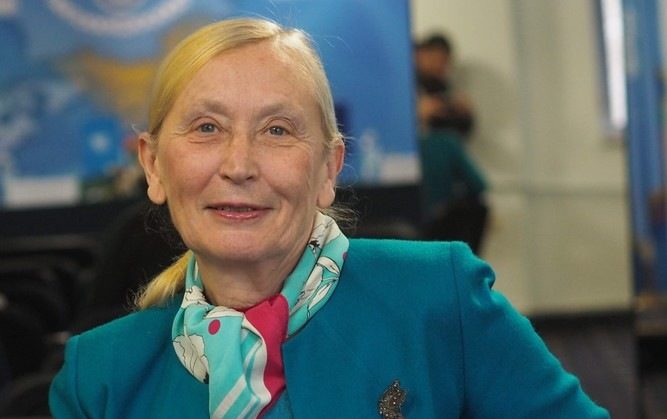 Една четвърт членство в ЕС, Брекзит Брекзит или предсрочни избори