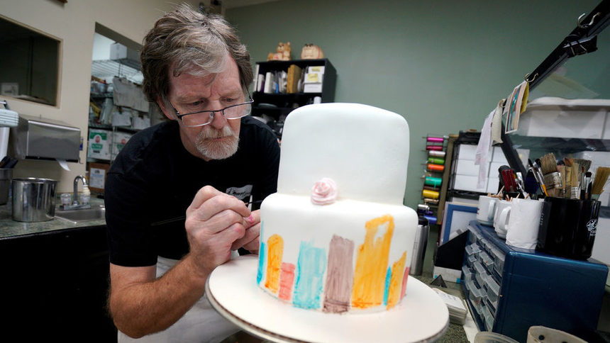 Щатът Колорадо санкционира сладкар, отказал да направи торта по повод смяна на пола