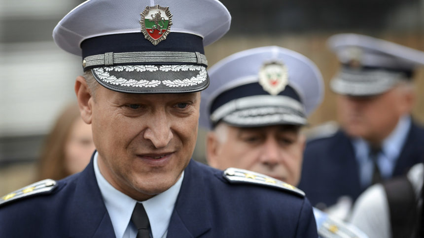Досегашният началник на Пътна полиция оглавява агенция "Автомобилна администрация"