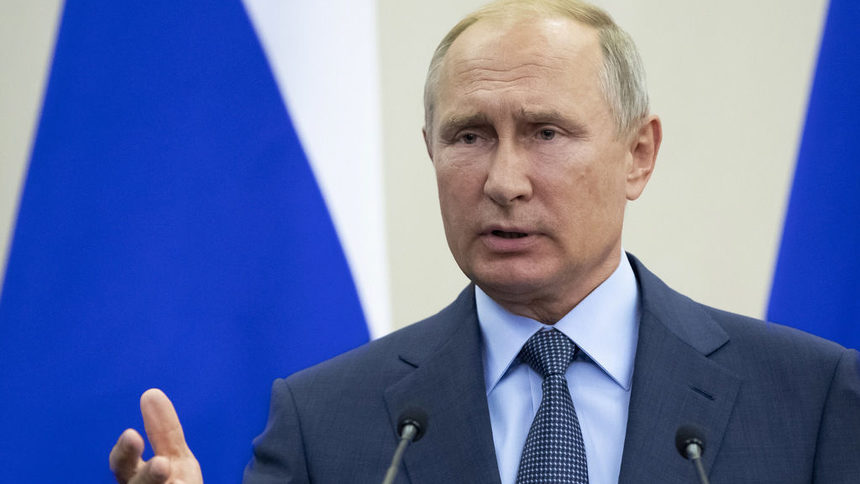 Путин предложи по-мека версия на пенсионната реформа, но само за жените