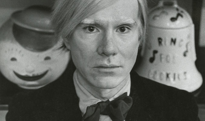 Анди Уорхол през 1973 г.