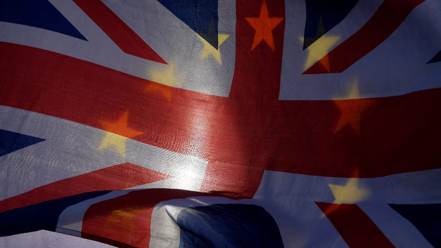 Може ли Брекзит да сплоти страните извън еврозоната