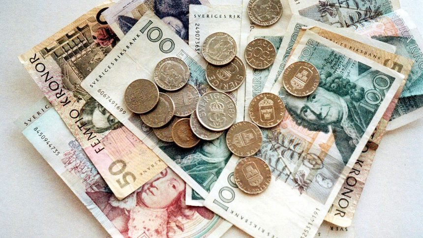 Швеция обмисля да замени парите в брой с е-крона