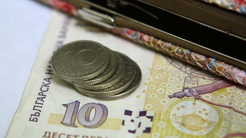 Повишението на лихвите ще свие потреблението