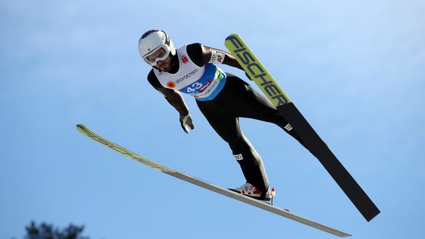 Владимир Зографски беше дисквалифициран на световното по ски скокове