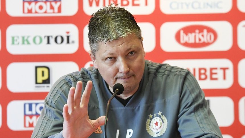 Любослав Пенев напусна ЦСКА с остри критики към ръководството