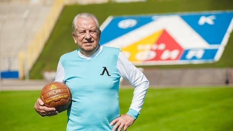 Почина легендата на "Левски" Александър Костов