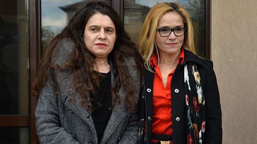 Присъдите, на първа инстанция, на бившия районен кмет на Младост Десислава Иванчева (вдясно на снимката) и нейната заместничка Биляна Петрова и Петко Дюлгеров бяха произнесени в средата на април