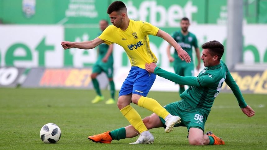 "Верея" е изваден от Първа лига след сигнали за уговорени мачове