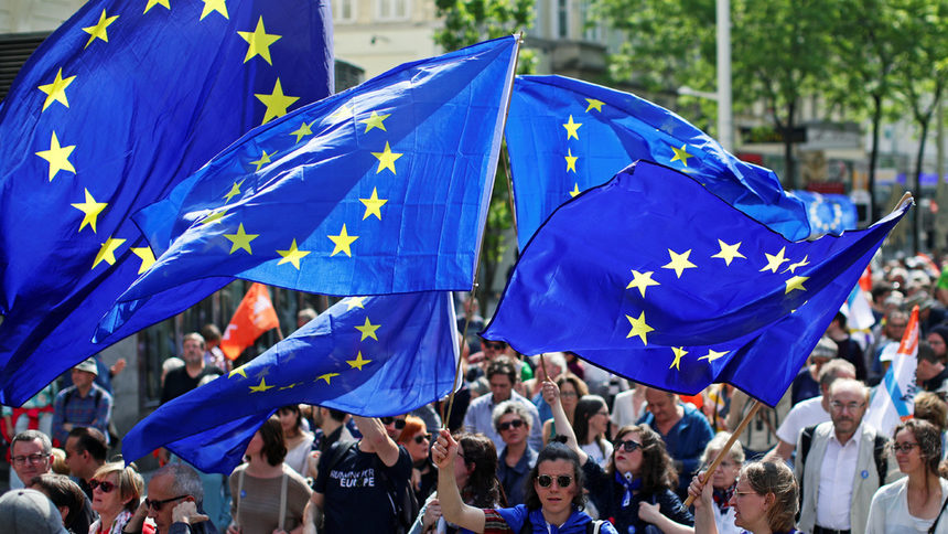 Десетки хиляди европейци протестираха срещу десния популизъм и национализма