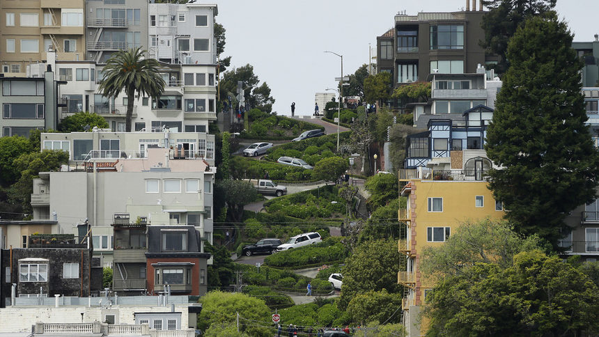 Сан Франциско планира да въведе такса за шофиране по "кривата" улица